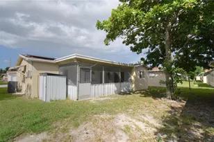 960 NW 49th St, Pompano Beach, FL 33064 - Photo 40