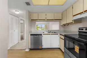 5200 NW 31st Ave Unit 143 Bldg H Unit #143 Building H, Fort Lauderdale, FL 33309 - Photo 16