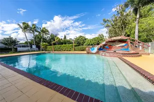 11301 SW 3rd St, Plantation, FL 33325 - Photo 8