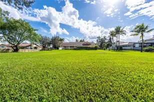 11301 SW 3rd St, Plantation, FL 33325 - Photo 16