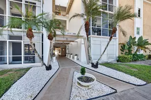 3040 NE 16th Ave, Oakland Park, FL 33334 - Photo 2