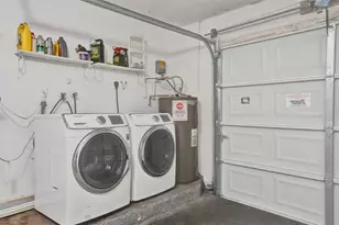 967 NW 89th Ave, Plantation, FL 33324 - Photo 32