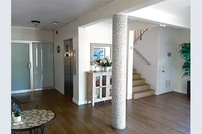 2010 Fillmore Street #303, Hollywood, FL 33020 - Photo 8