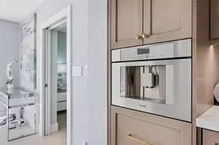 2330 NE 35th St, Pompano Beach, FL 33064 - Photo 16