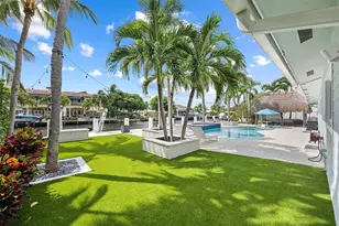 2330 NE 35th St, Lighthouse Point, FL 33064 - Photo 58