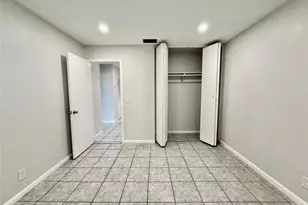 511 W Kalmia Dr, Lake Park, FL 33403 - Photo 10