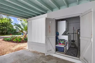 1009 NE 16th Pl, Fort Lauderdale, FL 33305 - Photo 30