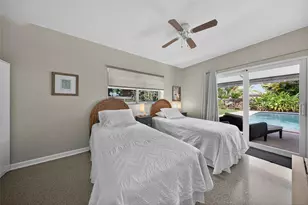 1009 NE 16th Pl, Fort Lauderdale, FL 33305 - Photo 20