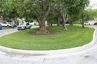 171 Bayridge Lane, Weston, FL 33326 - Photo 32