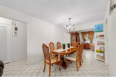 8604 NW 57th Court, Tamarac, FL 33321 - Photo 10