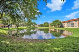 9301 Sunrise Lakes Blvd, Sunrise, FL 33322 - Photo 40