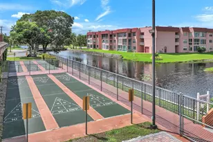 9301 Sunrise Lakes Blvd, Sunrise, FL 33322 - Photo 34