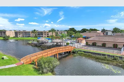 9301 Sunrise Lakes Boulevard #207, Sunrise, FL 33322 - Photo 32