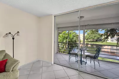 9301 Sunrise Lakes Boulevard #207, Sunrise, FL 33322 - Photo 16