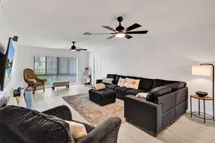 4840 Greentree Ln, Boynton Beach, FL 33436 - Photo 10