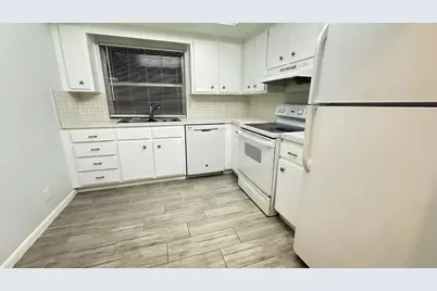 1911 NE 28th Court #2B, Pompano Beach, FL 33064 - Photo 2