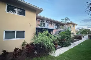 1911 NE 28th Ct, Pompano Beach, FL 33064 - Photo 14