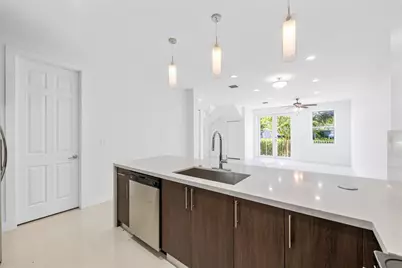 1428 SW 4th Avenue #1428, Fort Lauderdale, FL 33315 - Photo 4