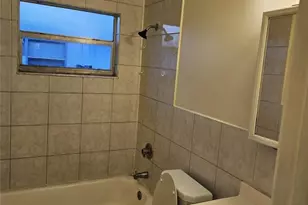 716 SW 7th St, Dania Beach, FL 33004 - Photo 14