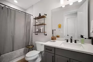 4445 Silverwood Ln S, Fort Lauderdale, FL 33309 - Photo 30