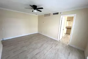 4463 Treehouse Ln, Tamarac, FL 33319 - Photo 10