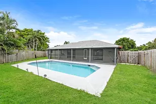 320 Sandpiper Ave, West Palm Beach, FL 33411 - Photo 6