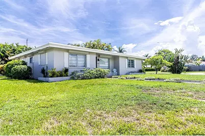 1300 SE 7th Court, Deerfield Beach, FL 33441 - Photo 1