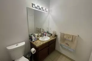 817 SW 147th Ave, Pembroke Pines, FL 33027 - Photo 18