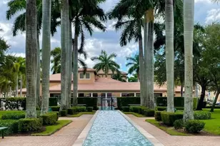 817 SW 147th Ave, Pembroke Pines, FL 33027 - Photo 2