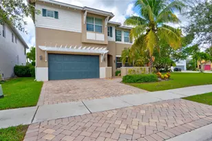 8343 NW 121st Way, Pompano Beach, FL 33076 - Photo 2