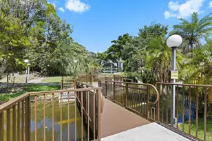 2106 S Cypress Bend Dr, Pompano Beach, FL 33069 - Photo 28