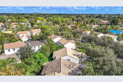 7657 Sanctuary Drive, Coral Springs, FL 33065 - Photo 30