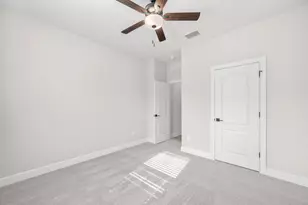 4562 SW Daemon St, Port Saint Lucie, FL 34953 - Photo 14