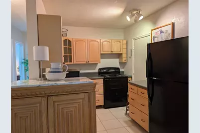 400 S Cypress Road #423, Pompano Beach, FL 33060 - Photo 4
