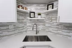 3233 NE 34th St, Fort Lauderdale, FL 33308 - Photo 10