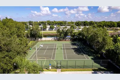 7520 S Aragon Boulevard #2, Sunrise, FL 33313 - Photo 32