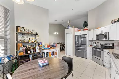 7520 S Aragon Boulevard #2, Sunrise, FL 33313 - Photo 10