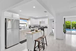 214 SE 6th St, Dania Beach, FL 33004 - Photo 10