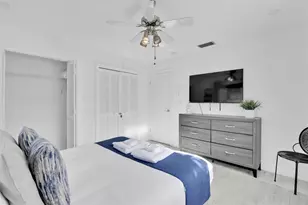 214 SE 6th St, Dania Beach, FL 33004 - Photo 22