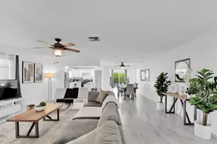 214 SE 6th St, Dania Beach, FL 33004 - Photo 8