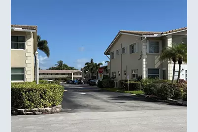 2131 NE 42nd Court #202E, Pompano Beach, FL 33064 - Photo 16