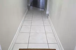 7901 S Colony Cir, Tamarac, FL 33321 - Photo 4