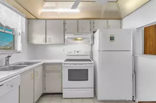 6870 Royal Palm Blvd, Margate, FL 33063 - Photo 8