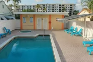 801 S Ocean Dr, Hollywood, FL 33019 - Photo 16