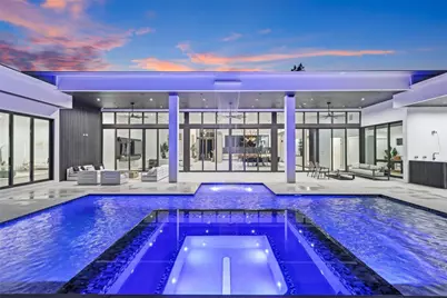 8795 Valencia Court, Parkland, FL 33067 - Photo 2