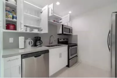 4155 SW 49th Street, Davie, FL 33314 - Photo 8