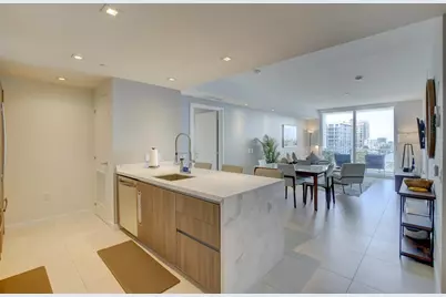 401 N Birch Road #705, Fort Lauderdale, FL 33304 - Photo 2