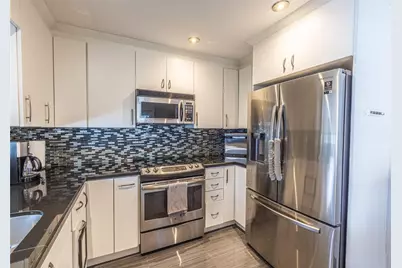 9871 NW 2nd Court, Plantation, FL 33324 - Photo 2