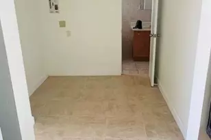 5111 W Oakland Park Blvd, Lauderdale Lakes, FL 33313 - Photo 6