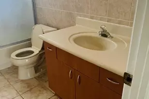 5111 W Oakland Park Blvd, Lauderdale Lakes, FL 33313 - Photo 12